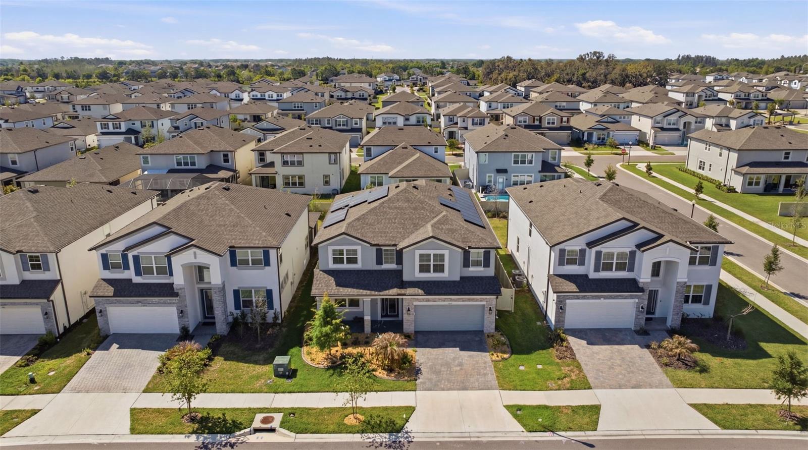 WHISPERING OAKS PRESERVE - Residential