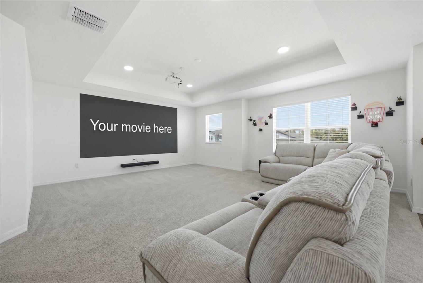 WHISPERING OAKS PRESERVE - Residential