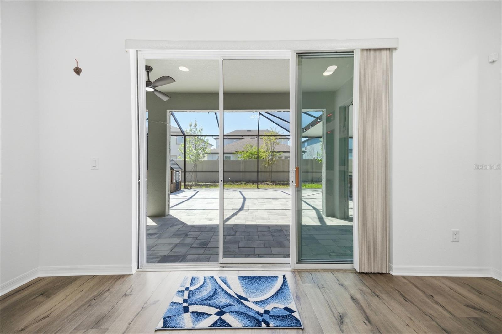 WHISPERING OAKS PRESERVE - Residential