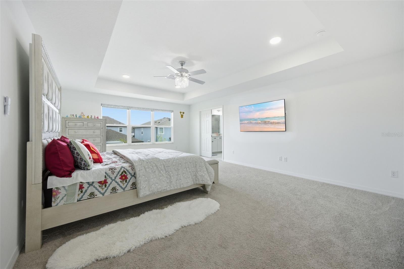 WHISPERING OAKS PRESERVE - Residential