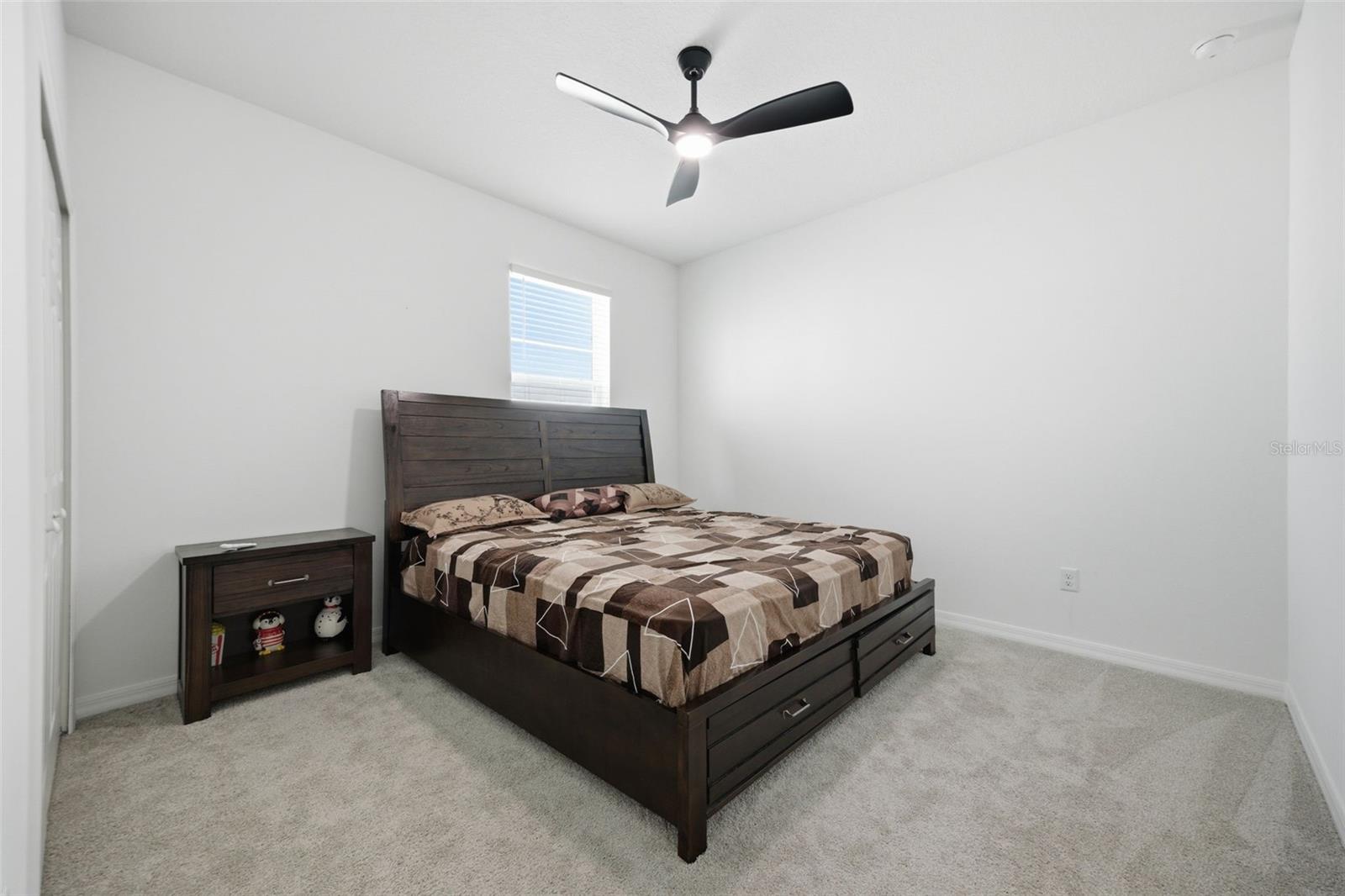 WHISPERING OAKS PRESERVE - Residential