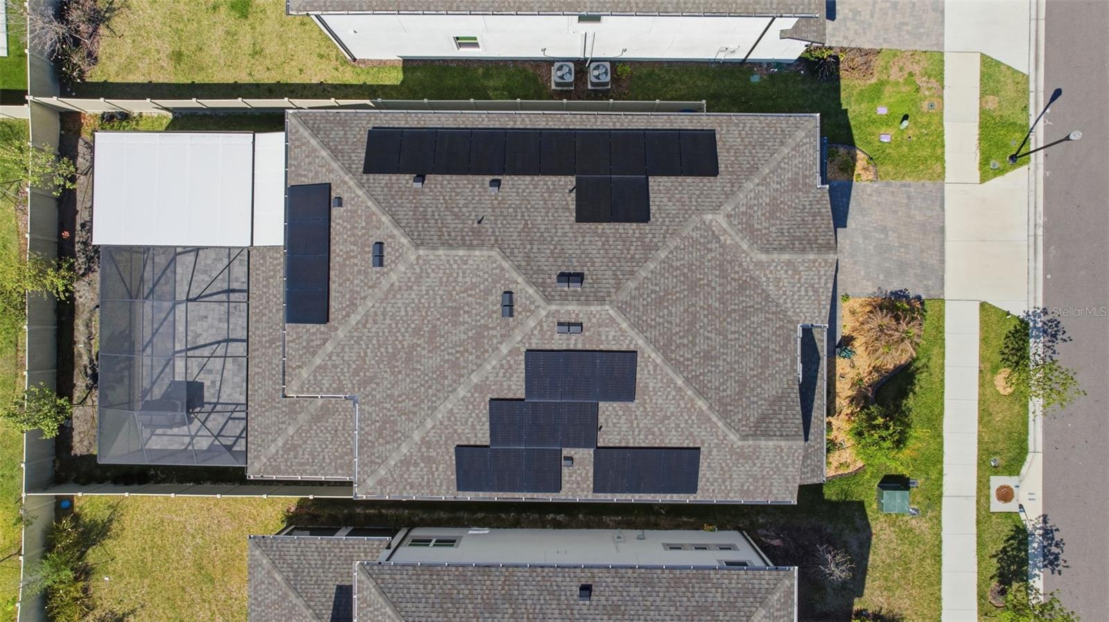 WHISPERING OAKS PRESERVE - Residential