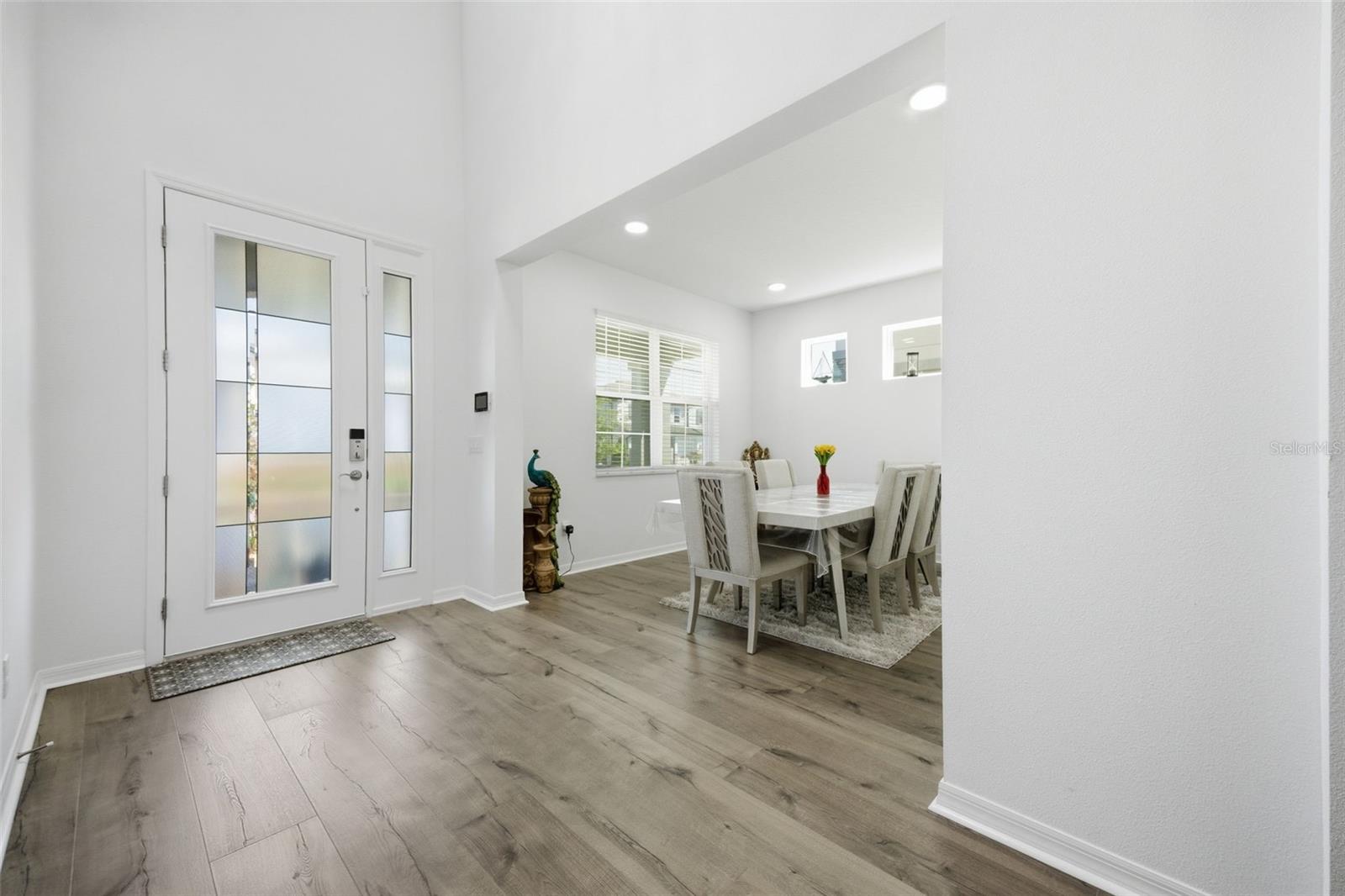 WHISPERING OAKS PRESERVE - Residential