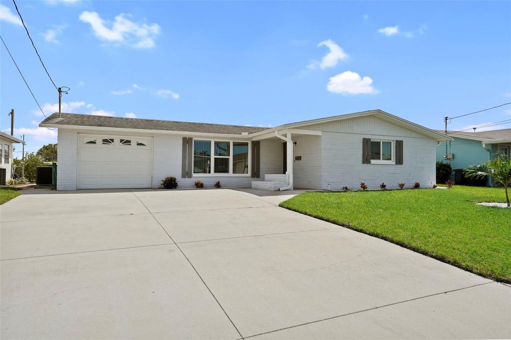 Photo of 12700 2nd Isle, Hudson, FL 34667 (MLS # TB8422660)