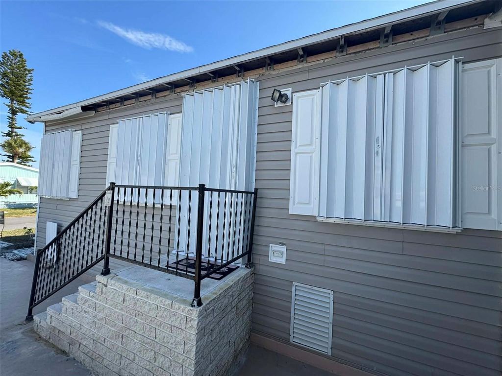 Photo of 216 Como Drive, Venice, FL 34285 (MLS # A4687355)