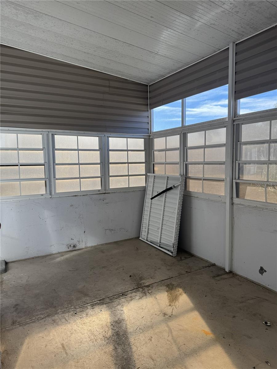 VENICE ISLE - Residential