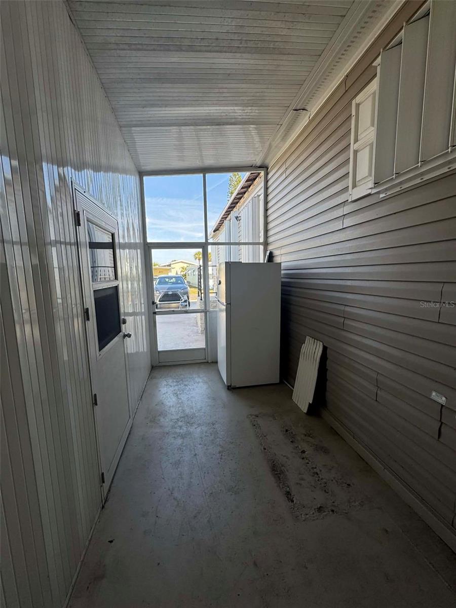 VENICE ISLE - Residential