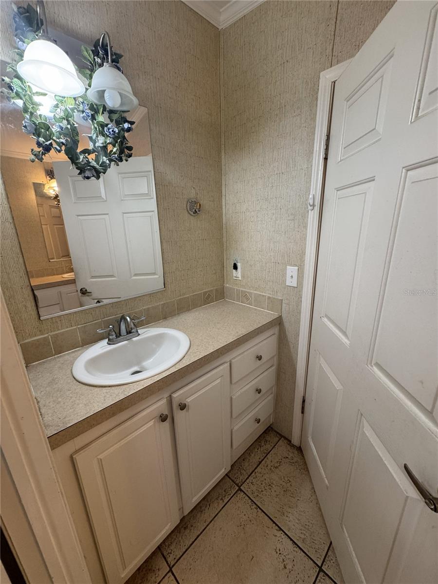 VENICE ISLE - Residential