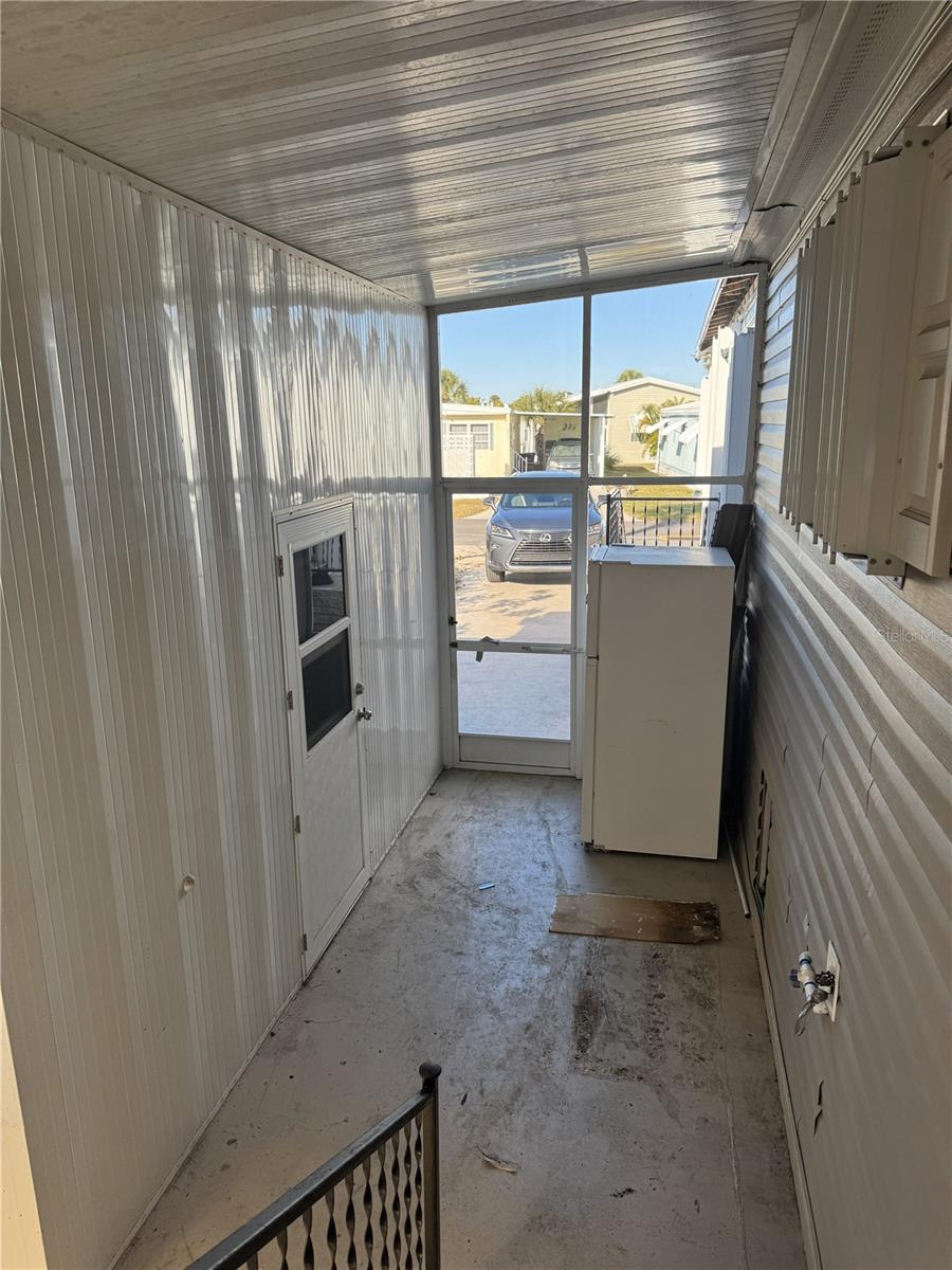 VENICE ISLE - Residential