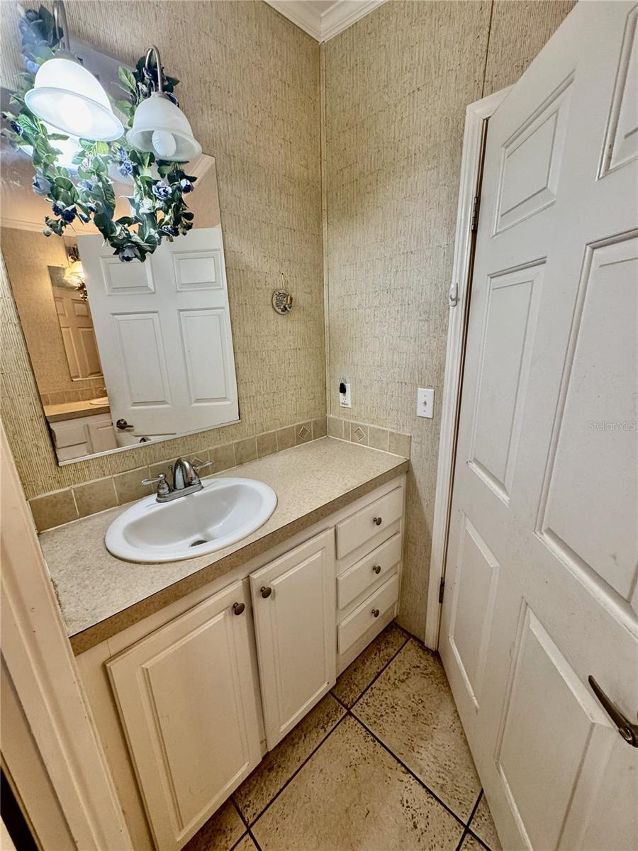 VENICE ISLE - Residential