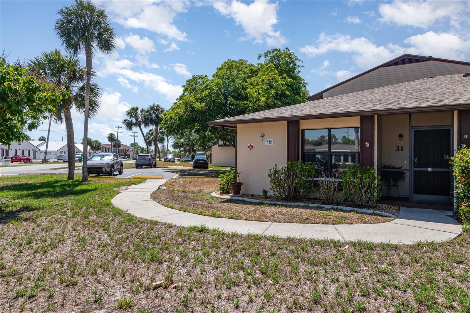 716 SE 12TH COURT 31