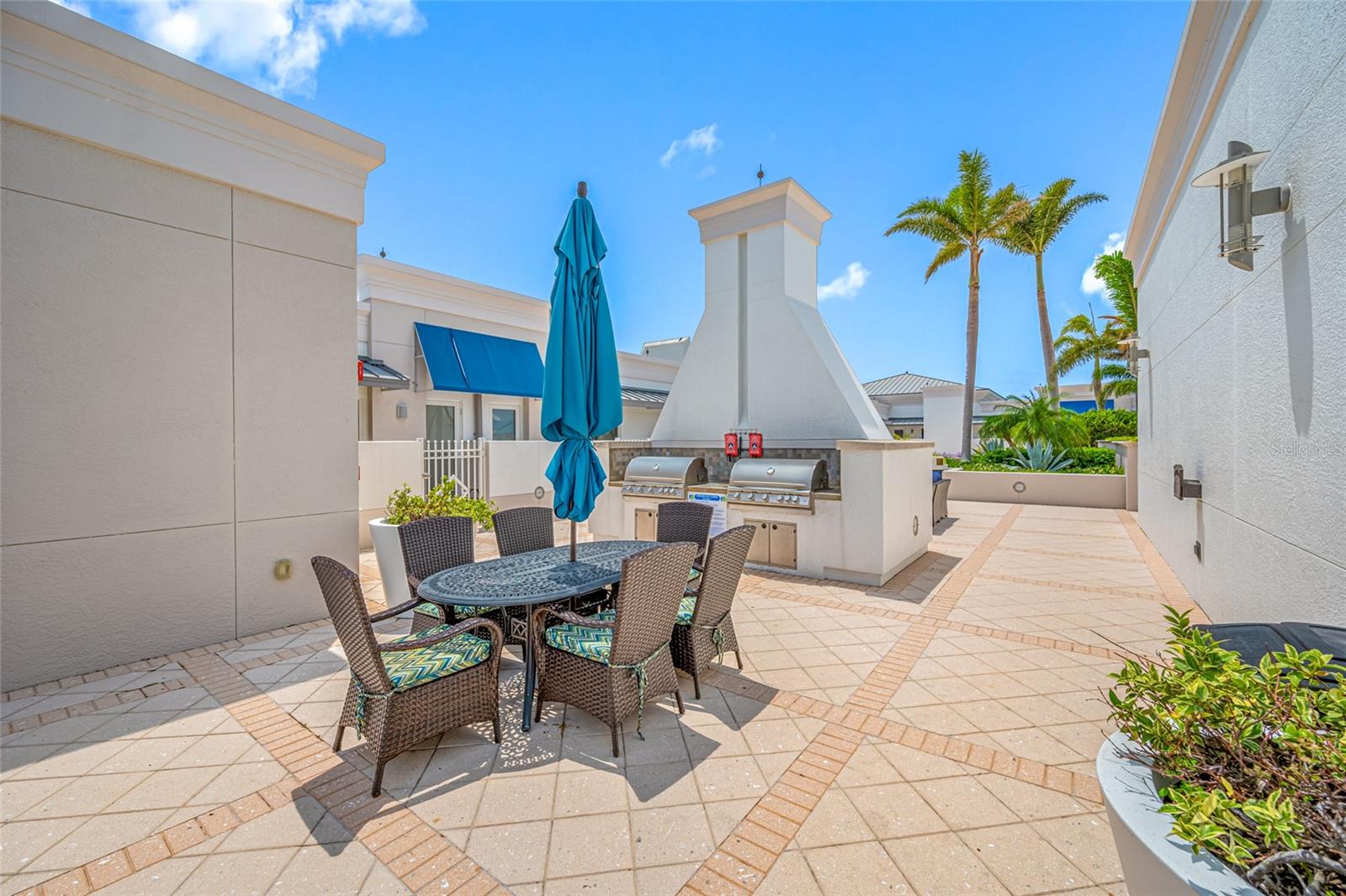 WATERS EDGE CONDO - Residential