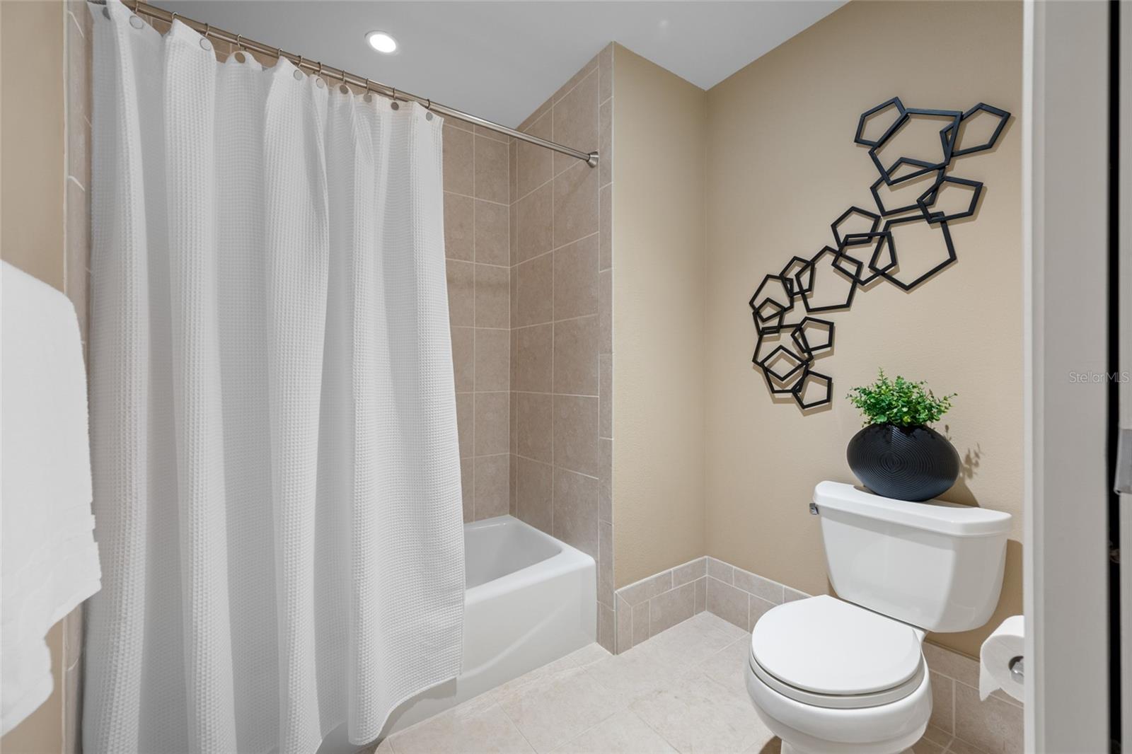 WATERS EDGE CONDO - Residential