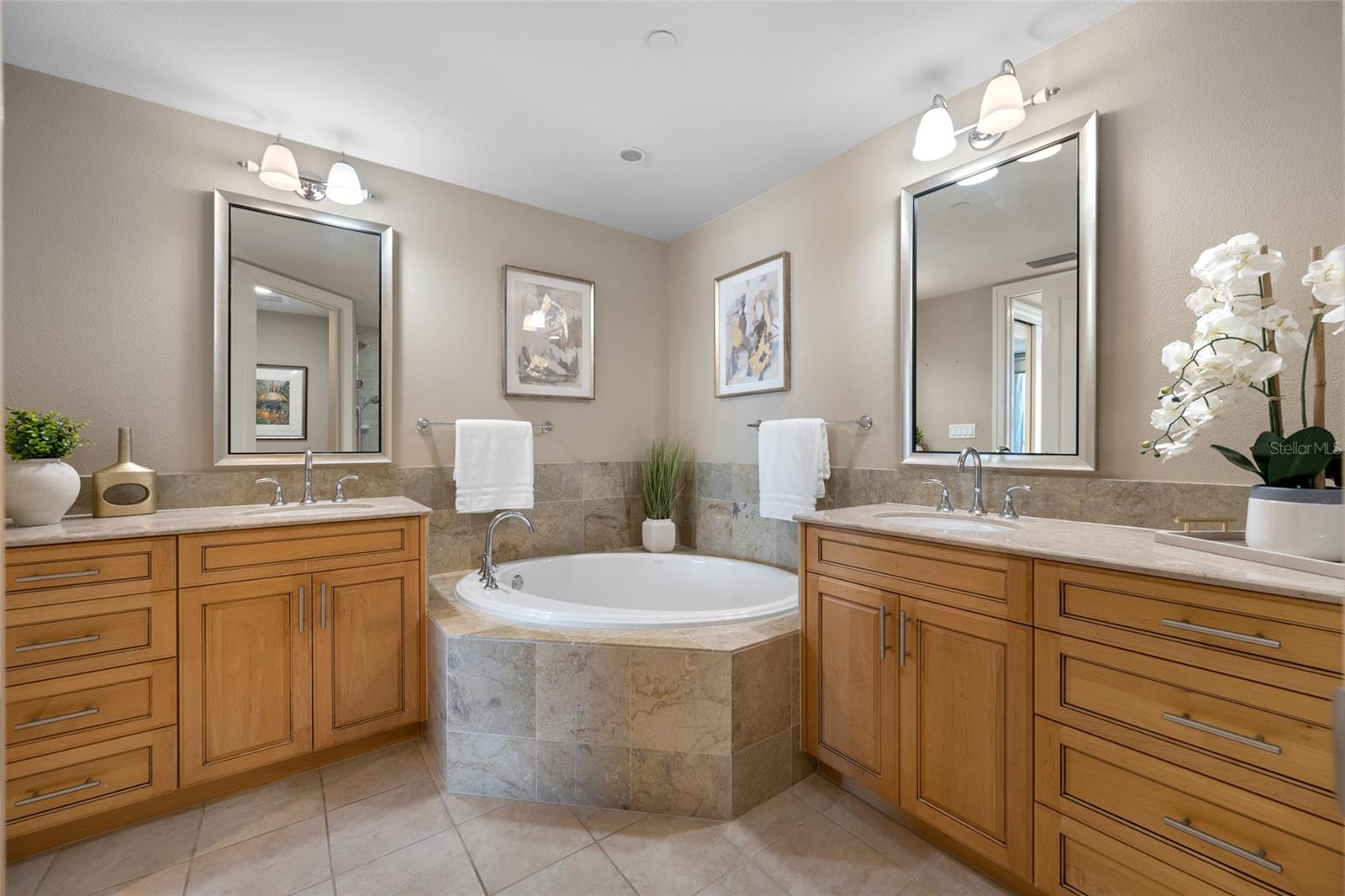 WATERS EDGE CONDO - Residential