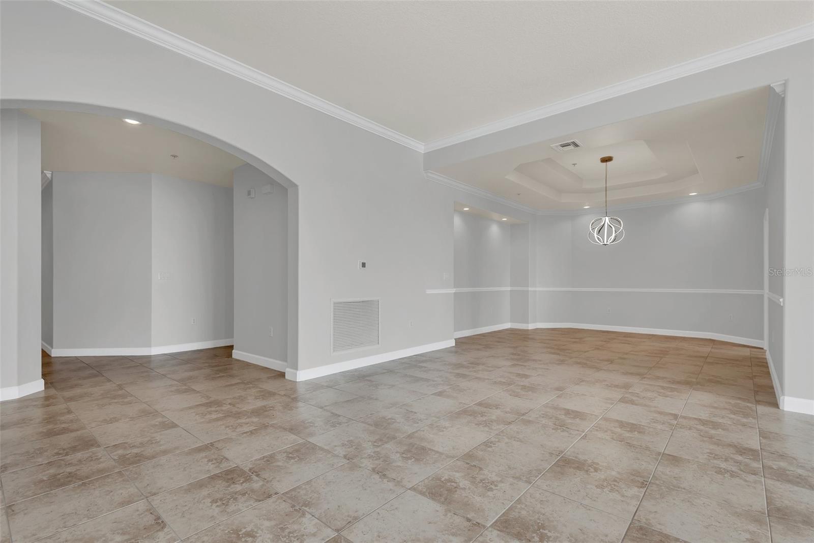 VIZCAYA HEIGHTS CONDO - Residential