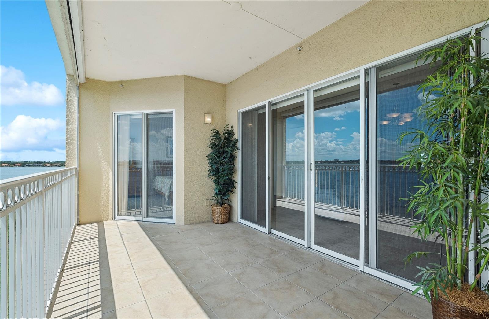 VIZCAYA HEIGHTS CONDO - Residential