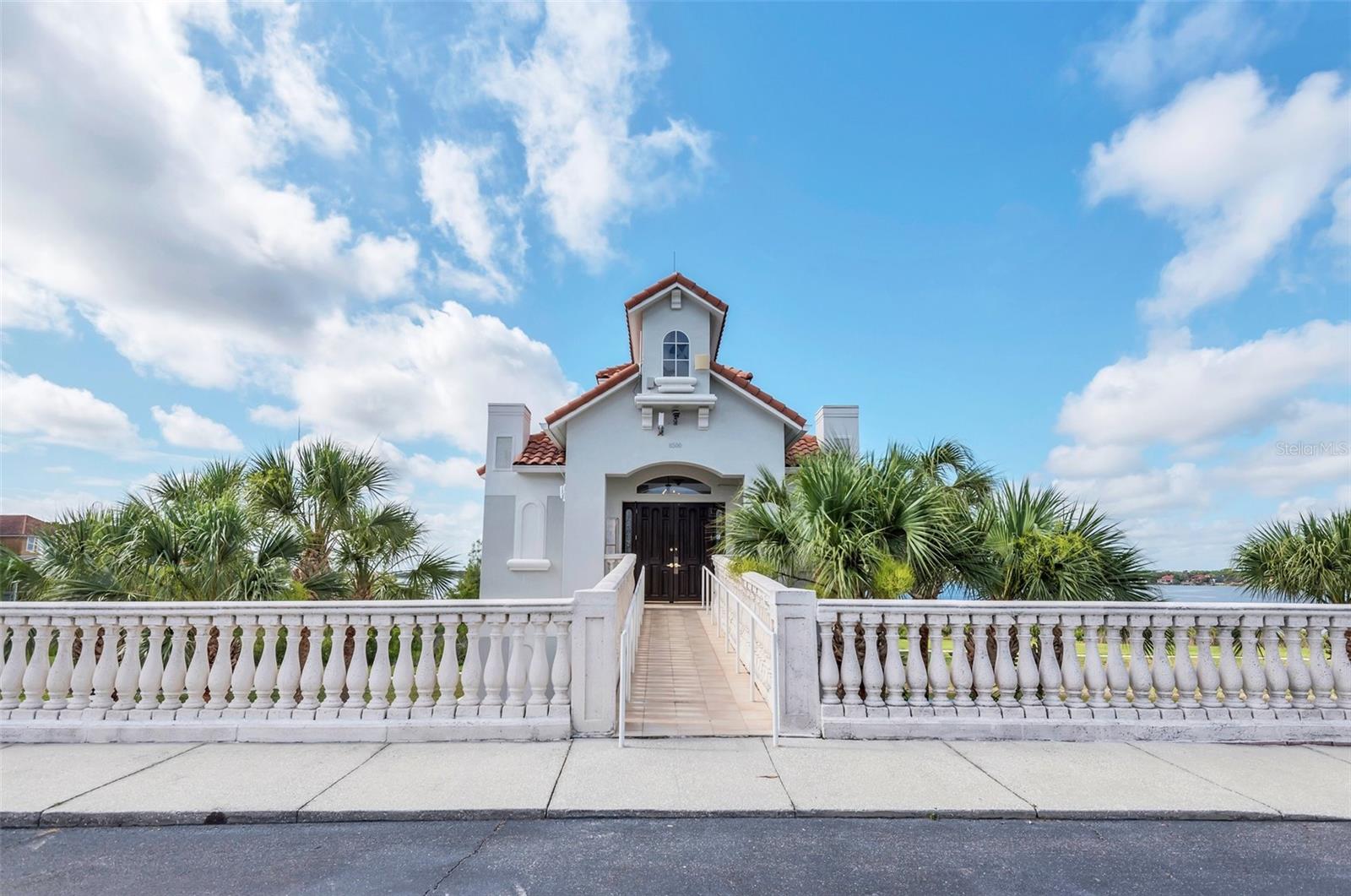 VIZCAYA HEIGHTS CONDO - Residential