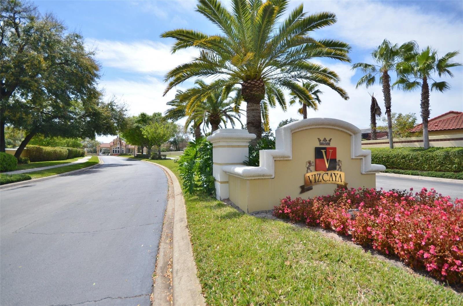 VIZCAYA HEIGHTS CONDO - Residential