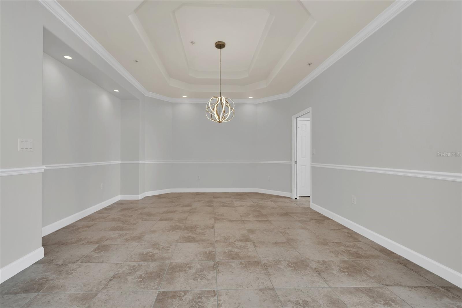 VIZCAYA HEIGHTS CONDO - Residential