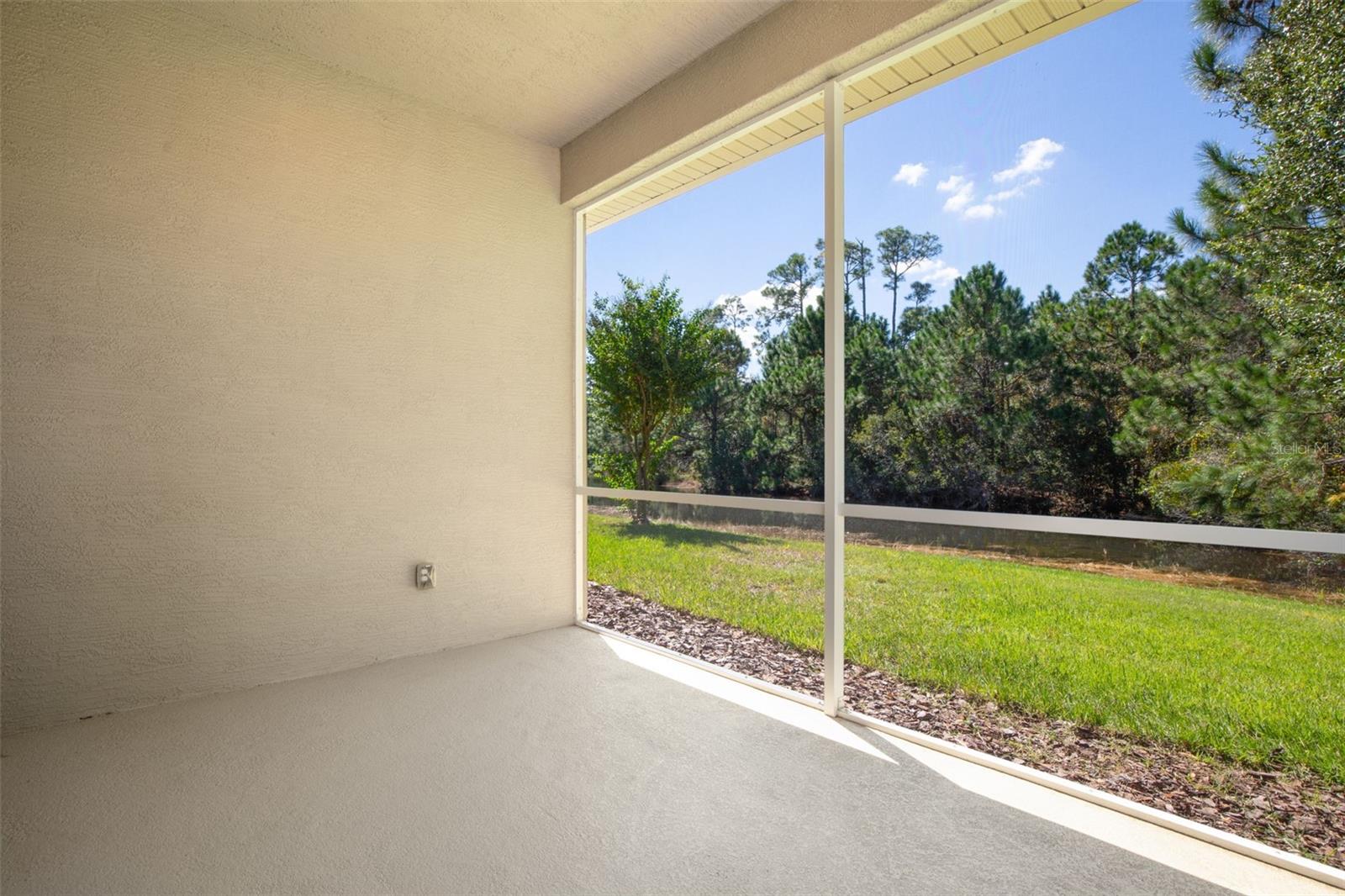761 ALDENHAM LANE