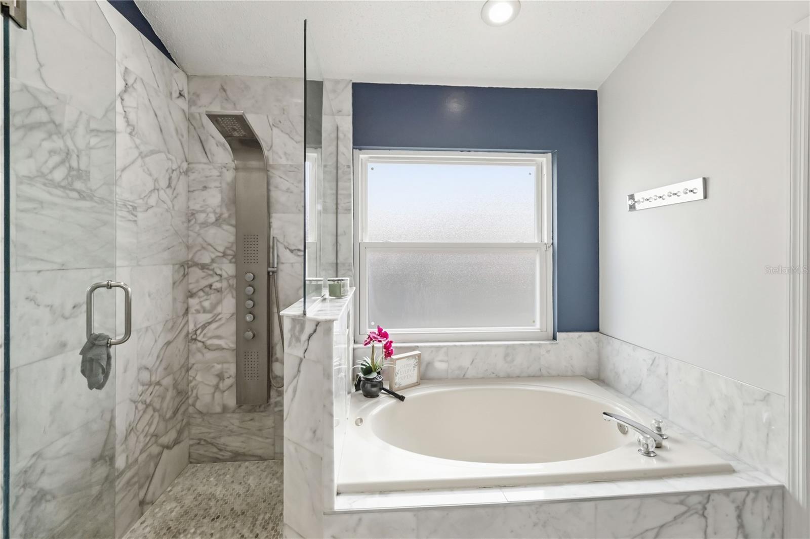 ALTAMONTE LANDING - Residential