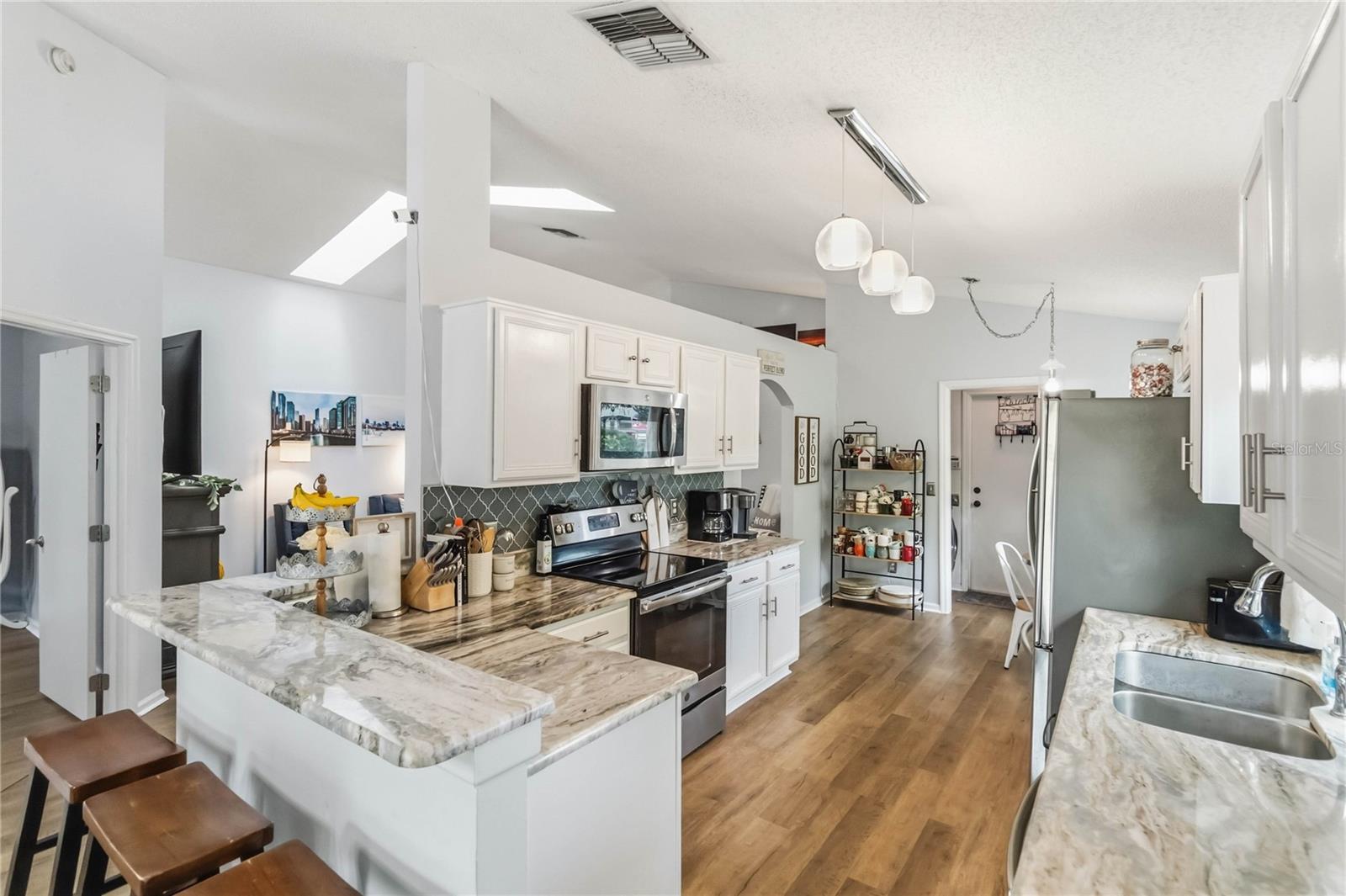 ALTAMONTE LANDING - Residential