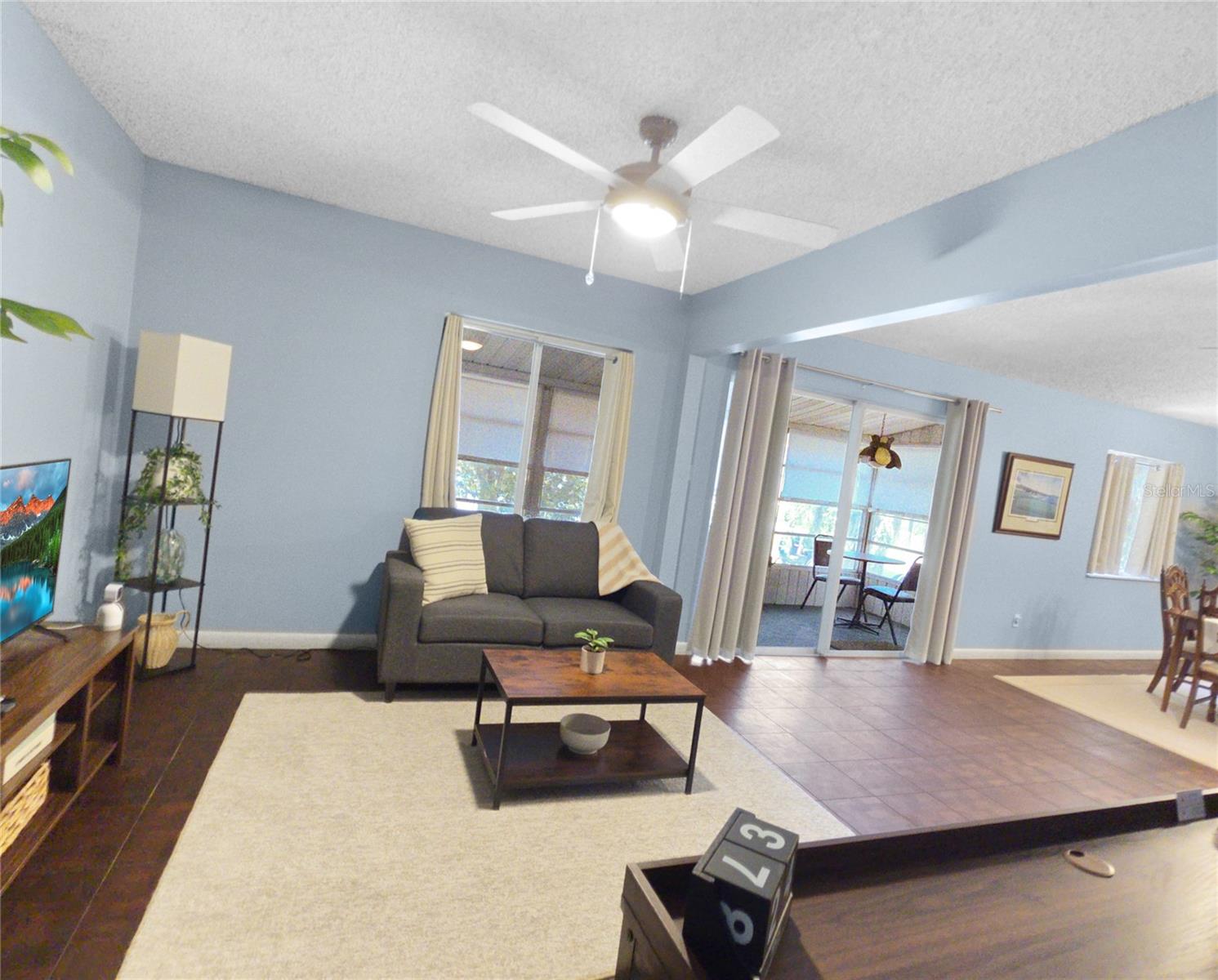 553 FAIRWAYS CIRCLE B