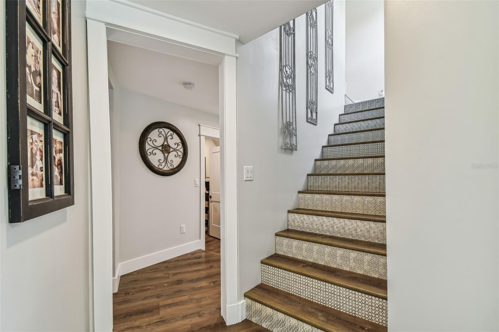FAIRWAY MANOR - Residential