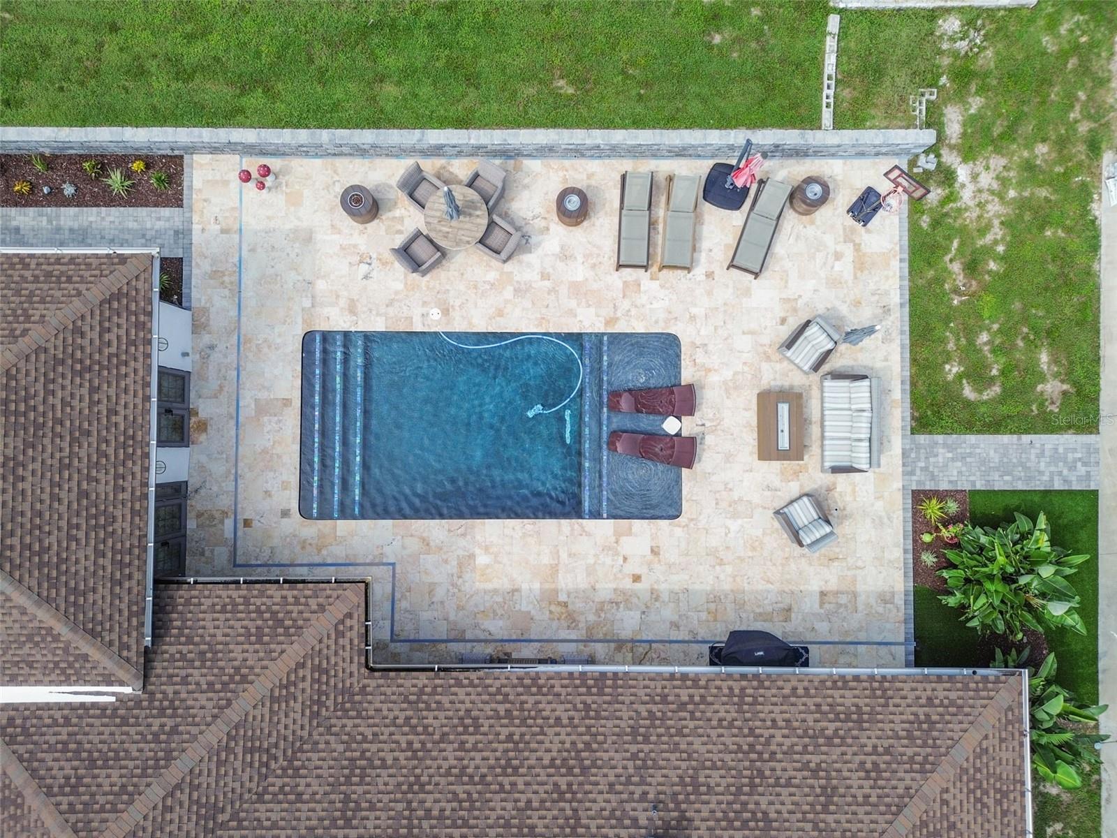 FAIRWAY MANOR - Residential