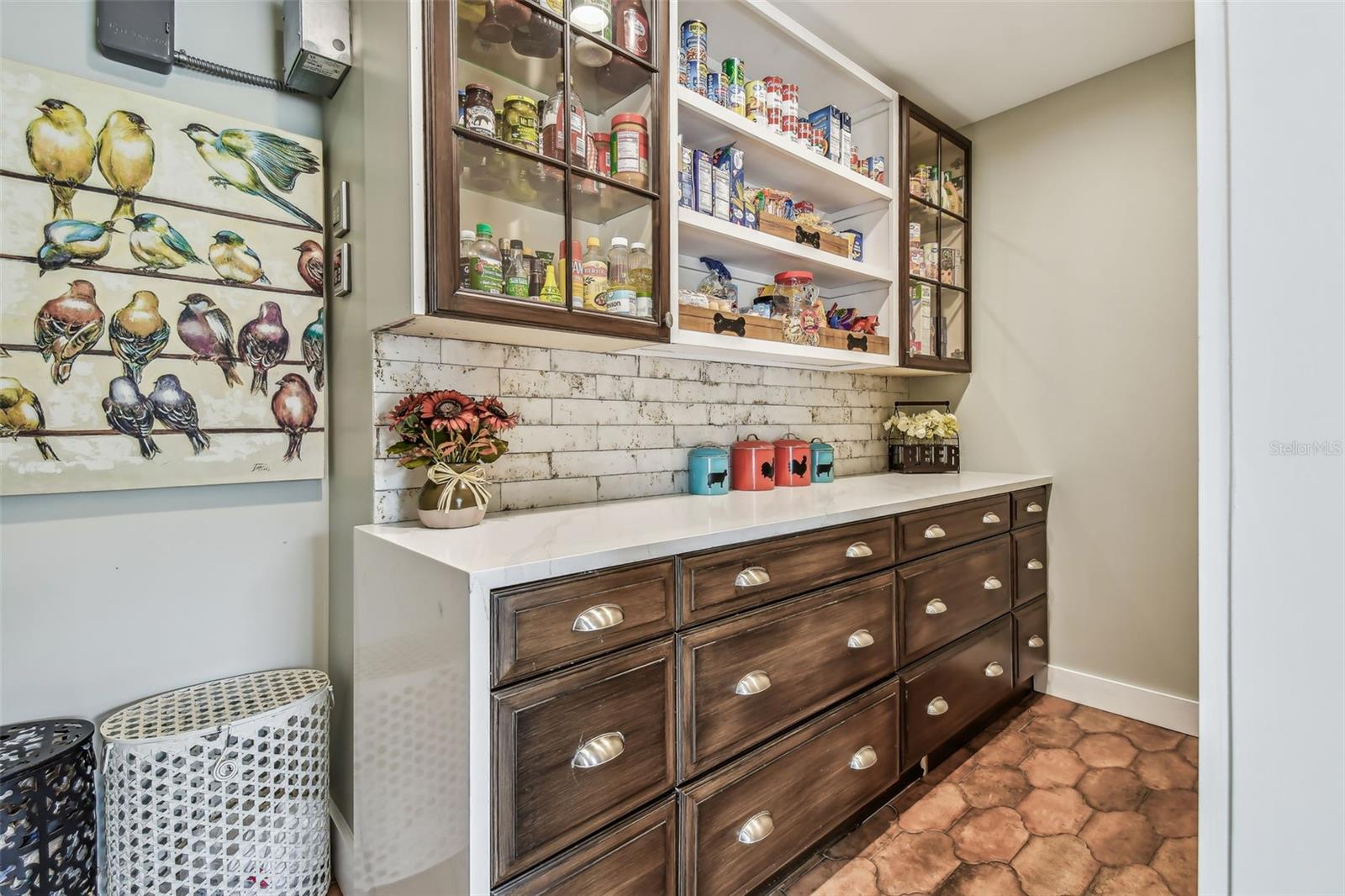 FAIRWAY MANOR - Residential