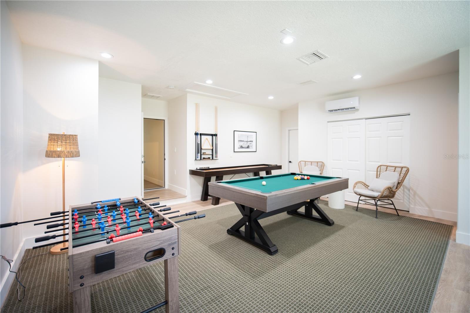 ACREAGE & UNREC - Residential