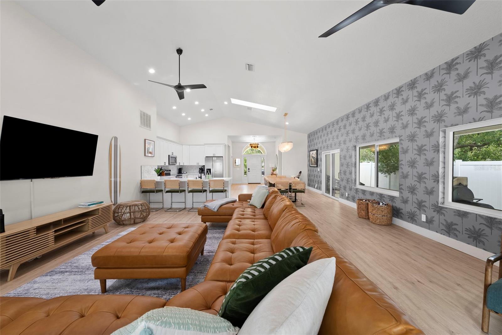 ACREAGE & UNREC - Residential