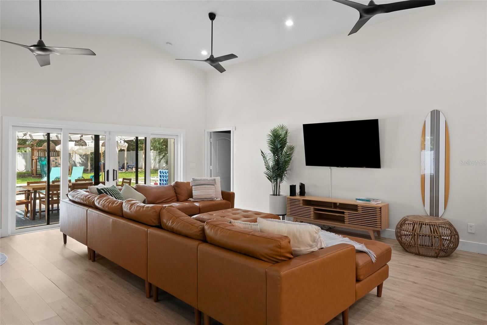 ACREAGE & UNREC - Residential