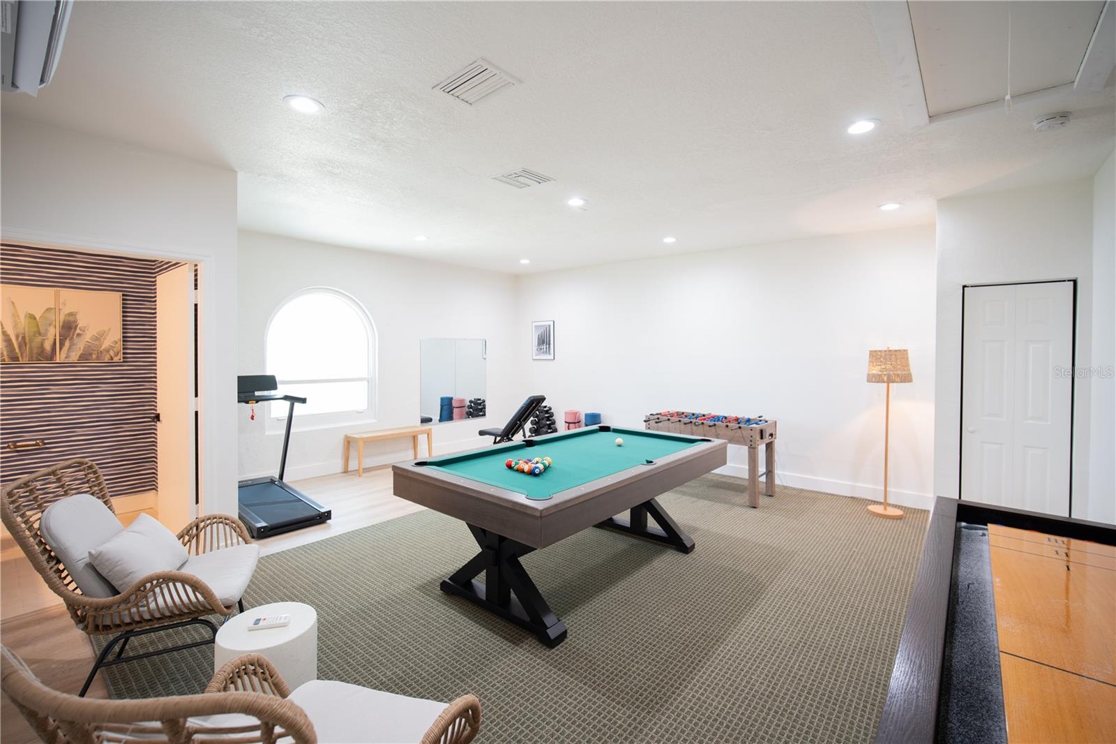 ACREAGE & UNREC - Residential