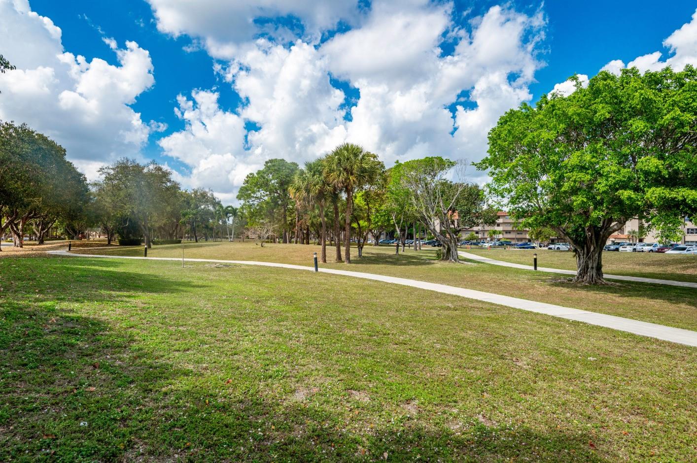 5961 N FALLS CIRCLE DRIVE 411