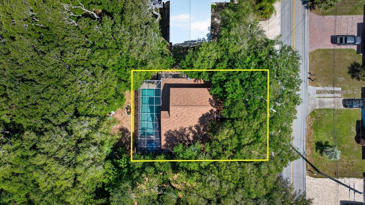 LIGHTHOUSE SHORES - Residential