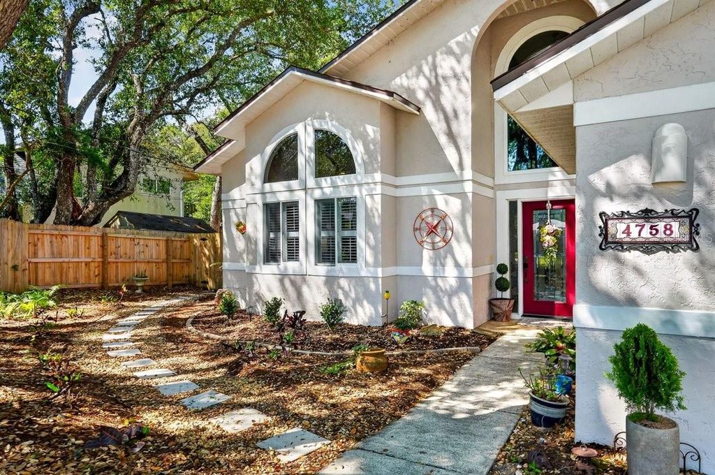 Photo of 4758 S Peninsula Drive, Ponce Inlet, FL 32127 (MLS # V4948937)