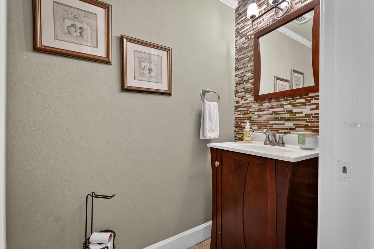 LIGHTHOUSE SHORES - Residential