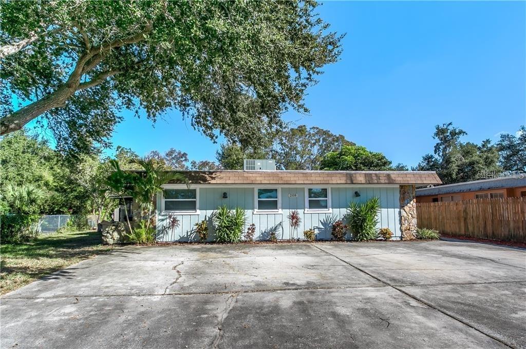 Apt A! Beautiful 2-bedroom, 1 bathroom duplex located on a quiet cul-de-sac in Largo. Beautiful flooring greets you upon entrance and throughout with a bright open floor plan. Both bedrooms are spacious with plenty of storage space. Large bathroom features double sinks with plenty of cabinets, tub with a shower. Partially fenced in yard with screened patio. It is centrally located and close to shopping, restaurants, Largo Central Park, Indian Rocks, and Clearwater beaches, the airports, and the interstate. In addition to the advertised base rent, all residents are enrolled in the Resident Benefits Package (RBP) for $50.00/month which includes HVAC air filter delivery, credit building to help boost your credit score with timely rent payments, utility concierge service making utility connection a breeze during your move-in, and much more! More details upon application. Pets welcome, at the owner's discretion, 2 pets max at 40 lbs each. Occupied/Available 08/08/2025!