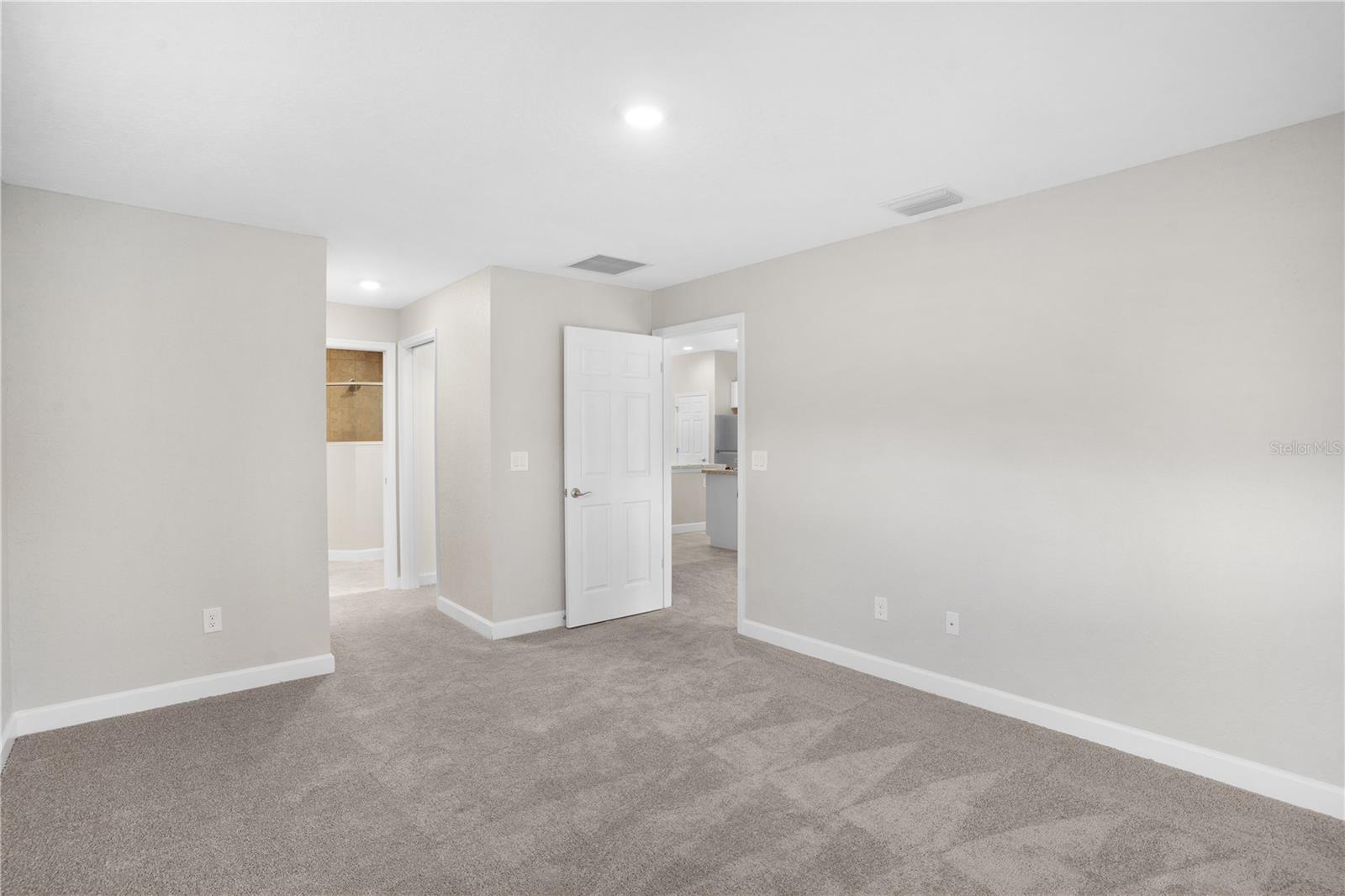 MARION OAKS UN TEN - Residential