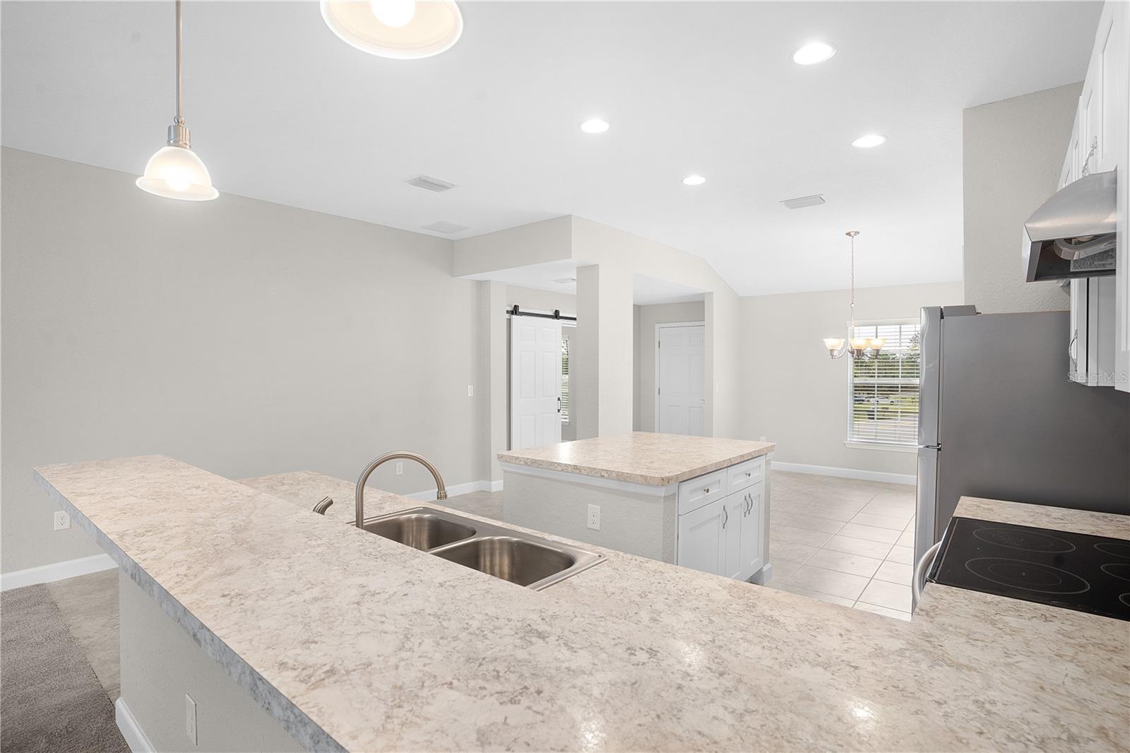 MARION OAKS UN TEN - Residential