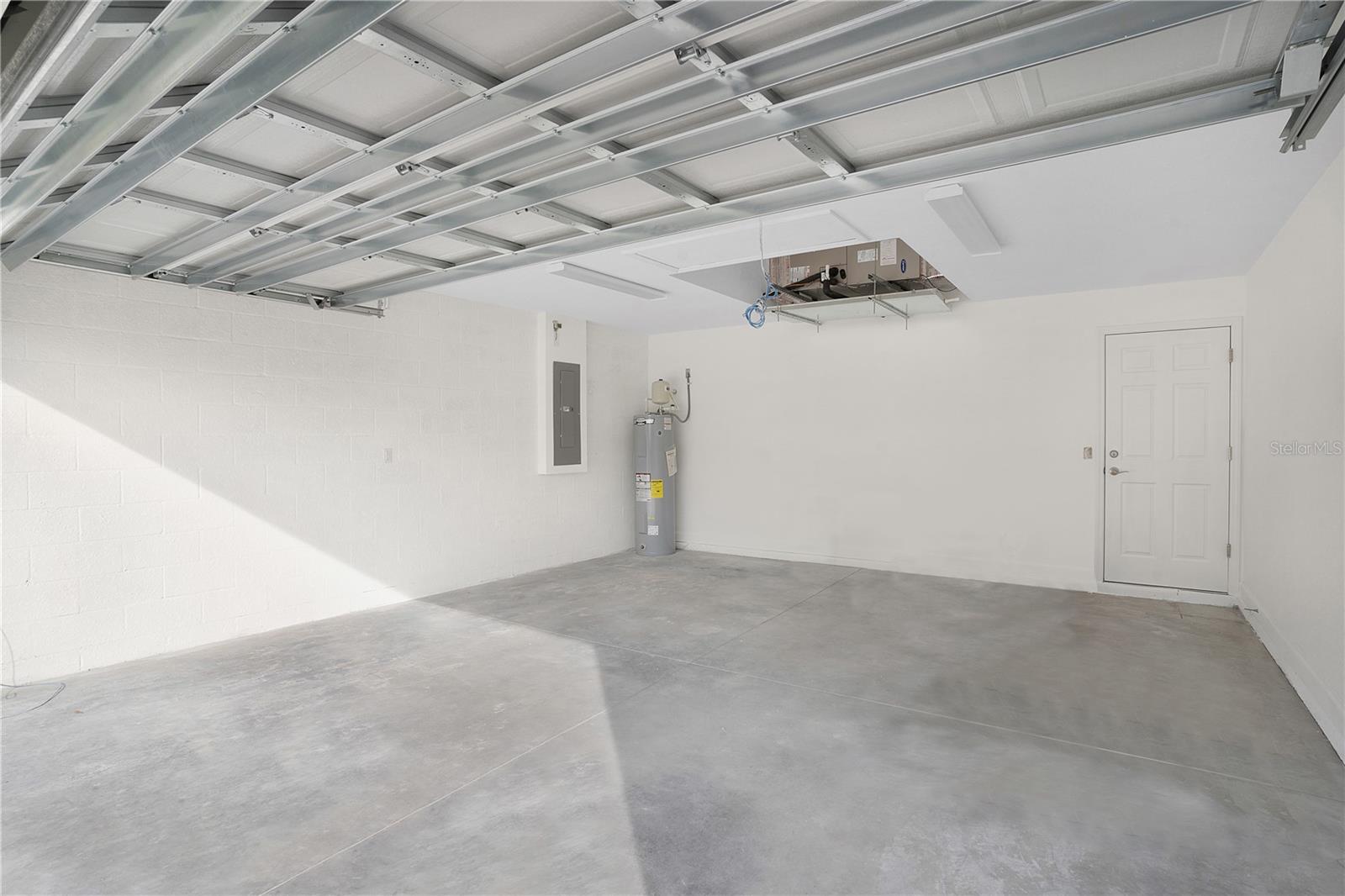 MARION OAKS UN TEN - Residential