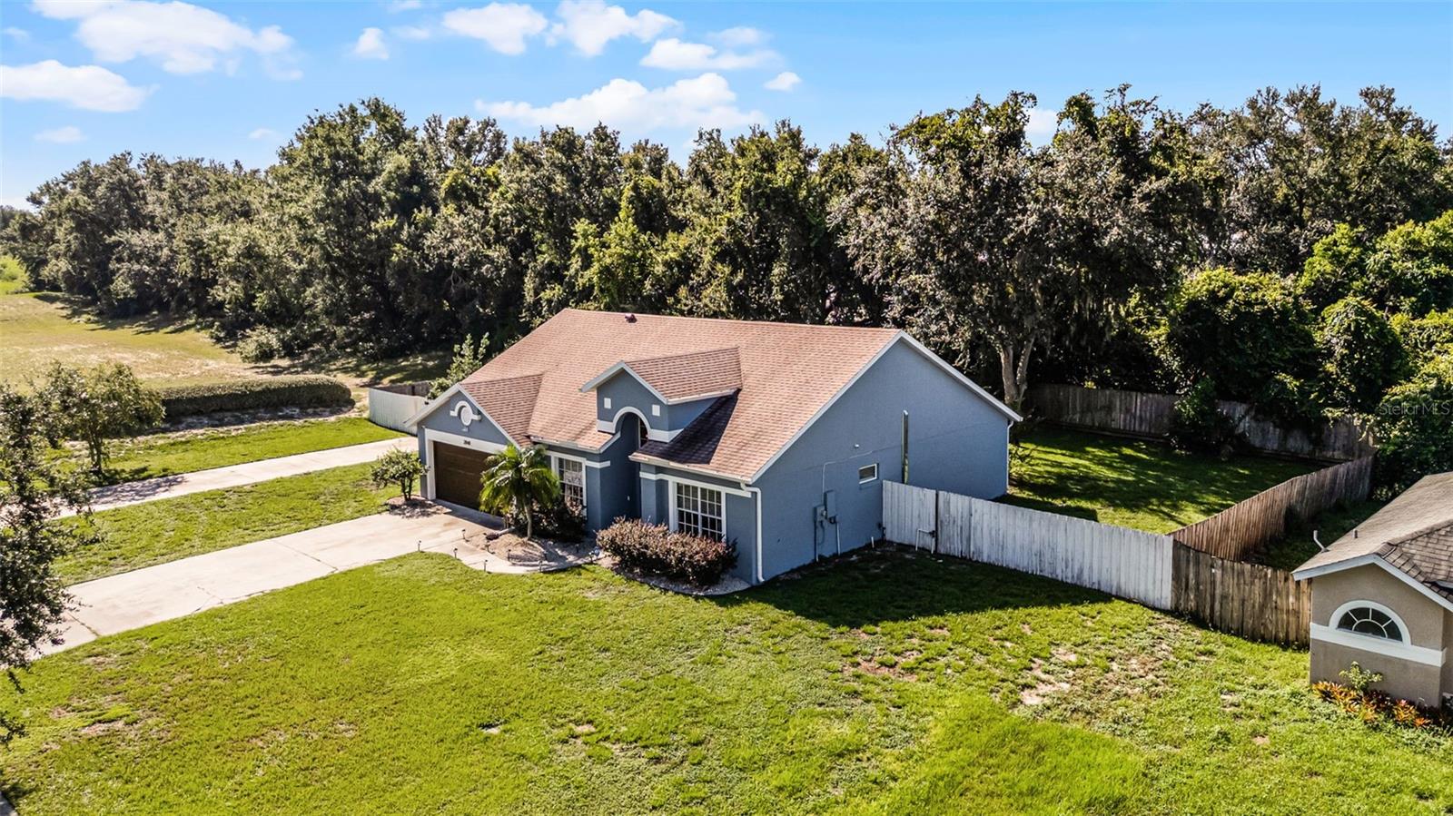 2848 TREMONT DRIVE