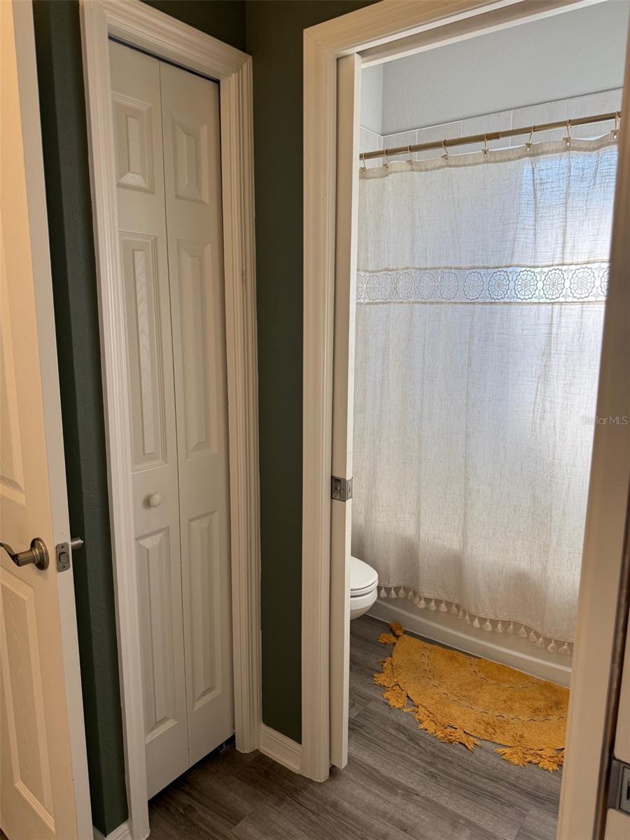 GENEVA LNDGS PH 1 - Residential