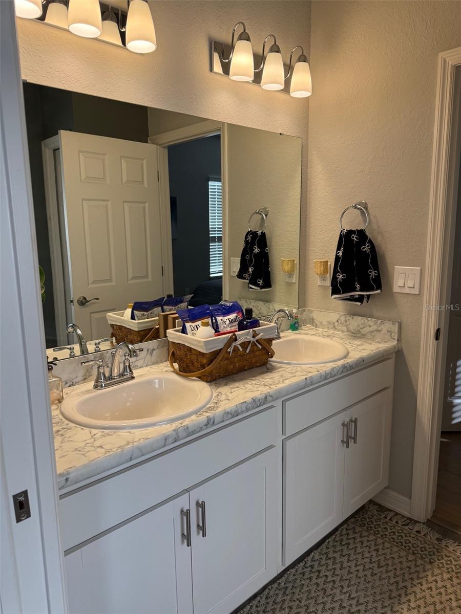 GENEVA LNDGS PH 1 - Residential