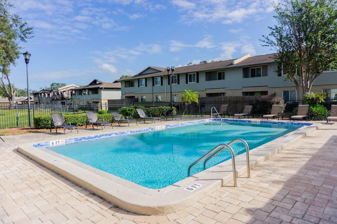 THE HAMPTONS AT BRANDON A CONDO - Residential