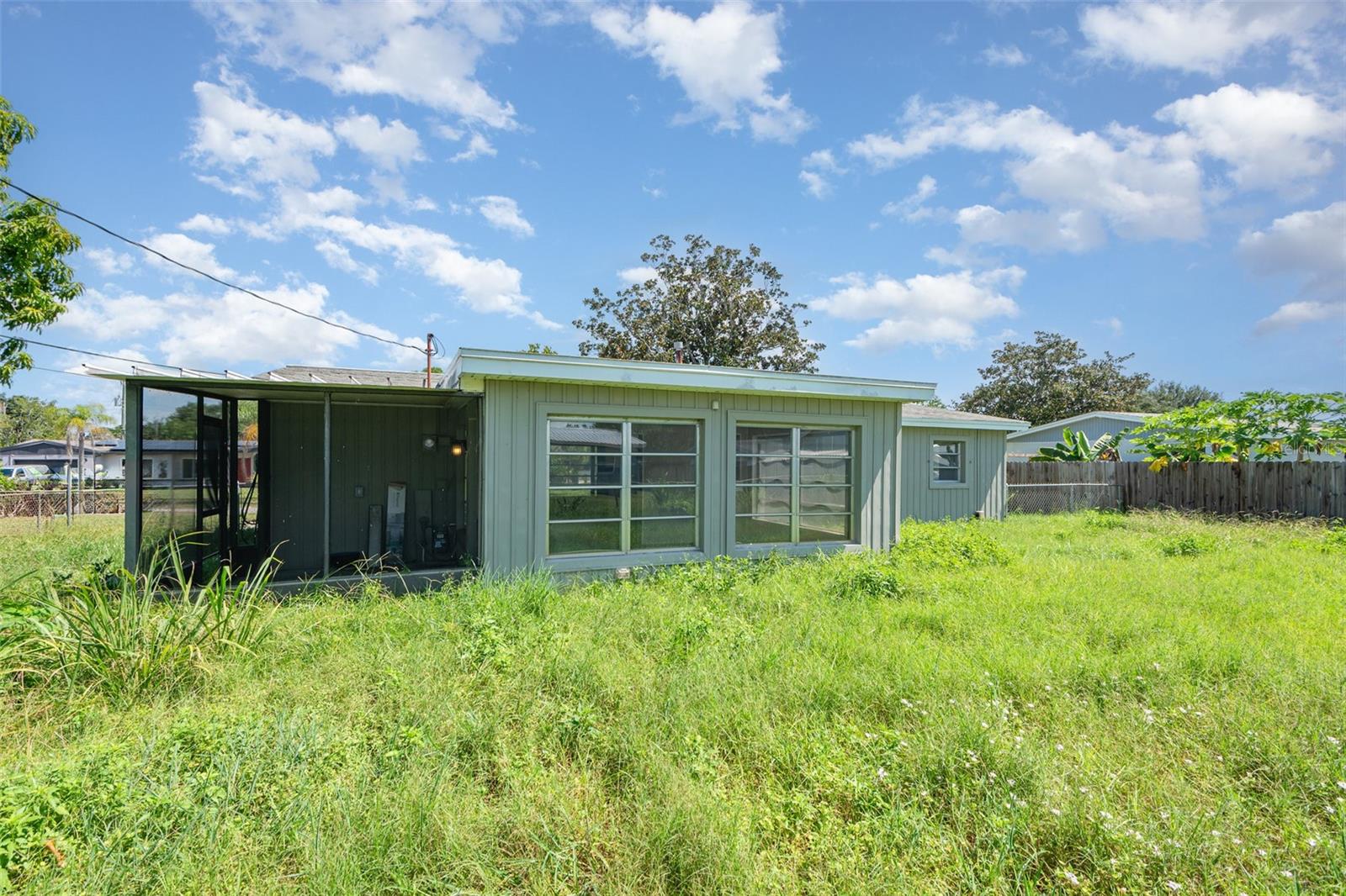 NORTH PORT ST JOHN UNIT 01 - Residential