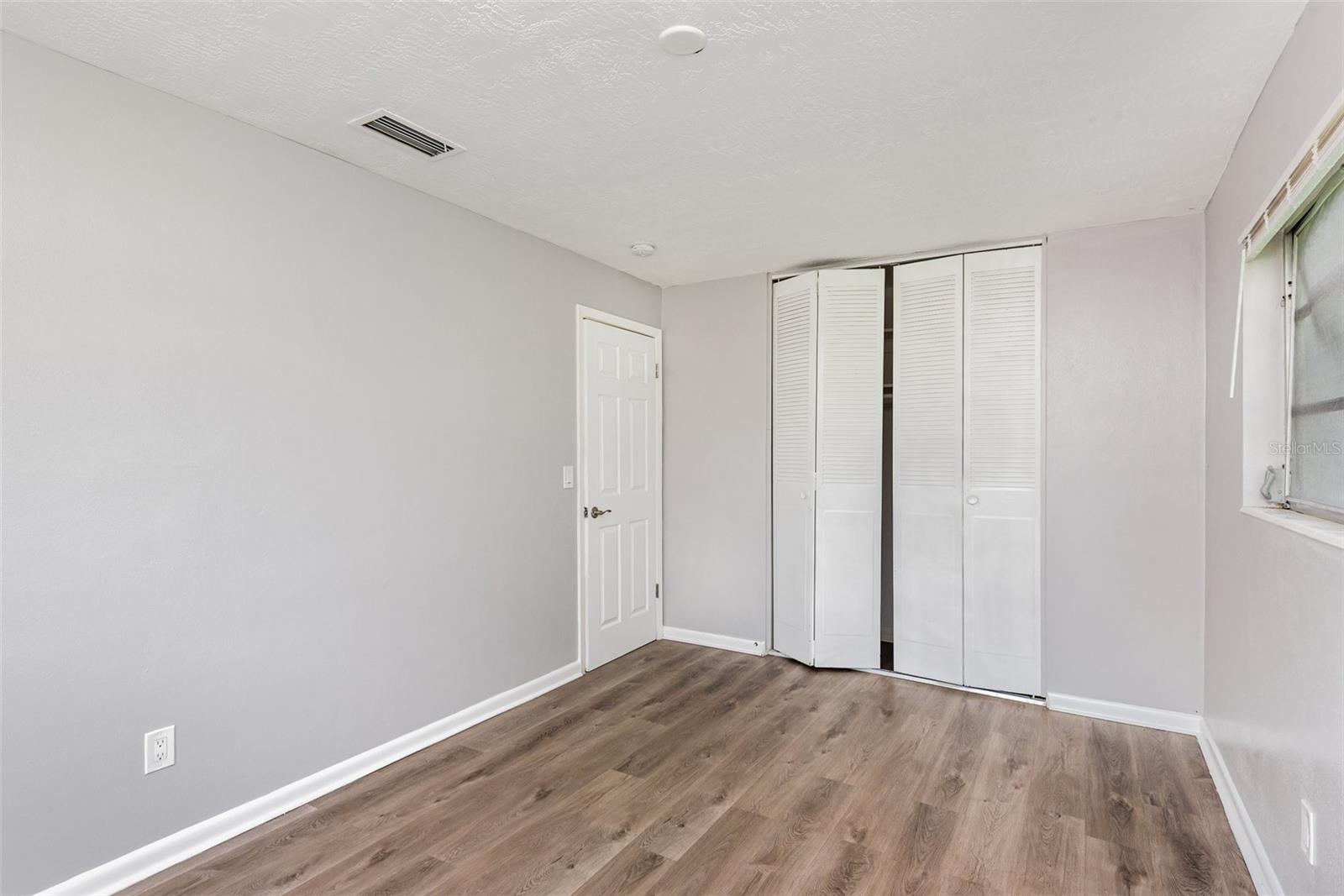 NORTH PORT ST JOHN UNIT 01 - Residential