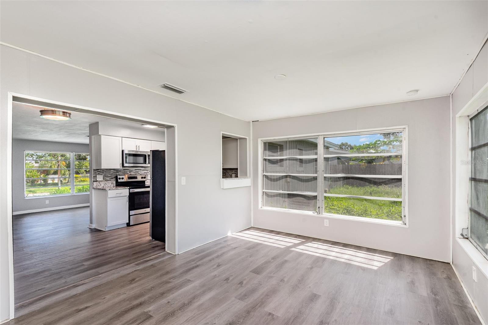 NORTH PORT ST JOHN UNIT 01 - Residential