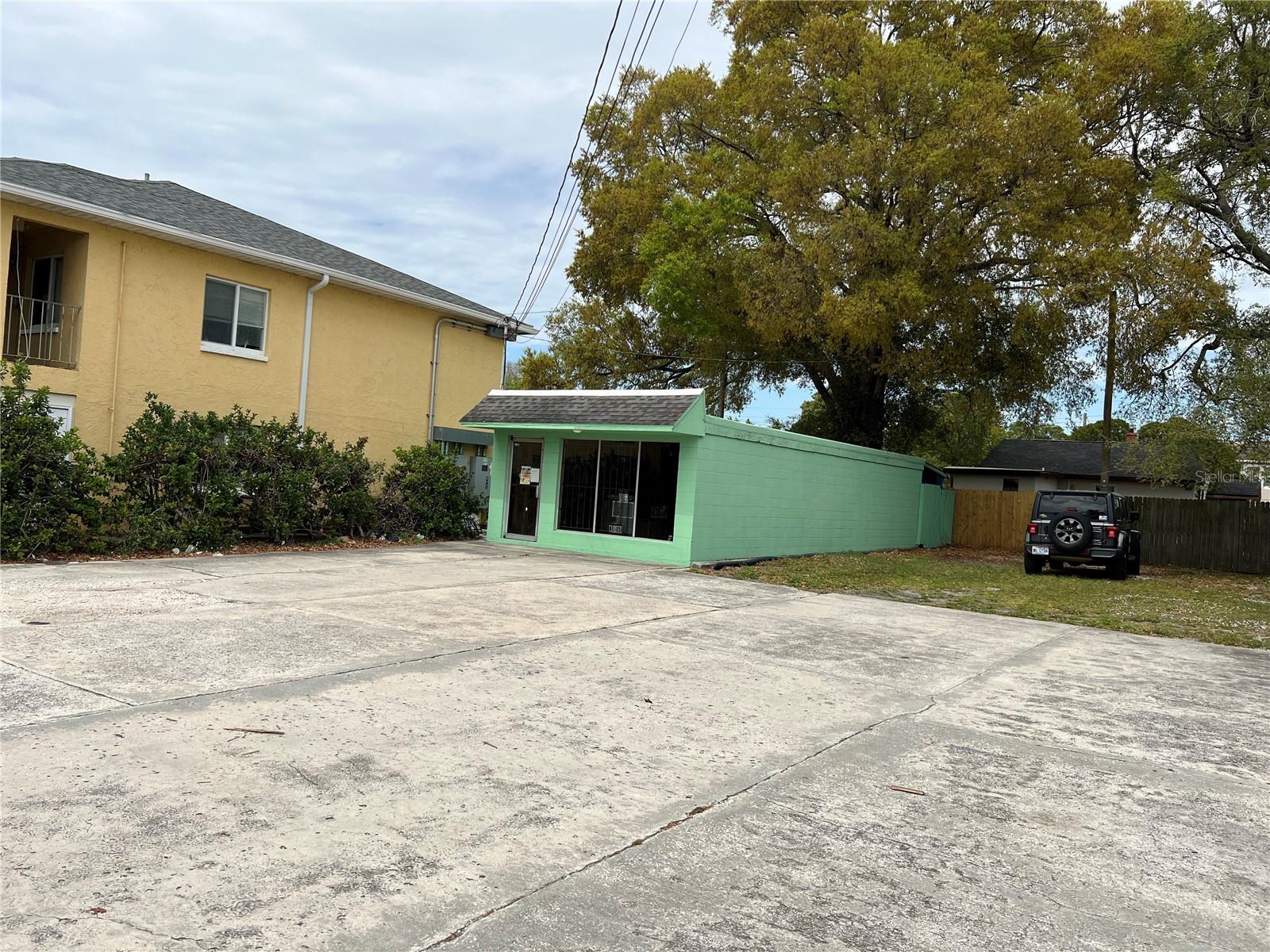 DREWS JOHN H SUB BLKS 1 TO 10 - Commercial Sale